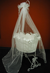 Country French Oval Cradle